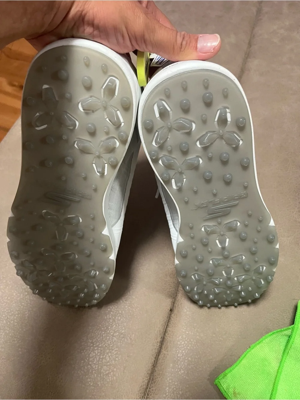 Skechers GO GOLF Men’s White/Gray Golf Shoes size 11.5